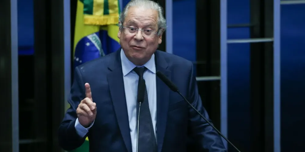Brasília (DF) 02-04-2024 Sessão especial para celebrar a democracia brasileira. Ex-ministro José Dirceu
