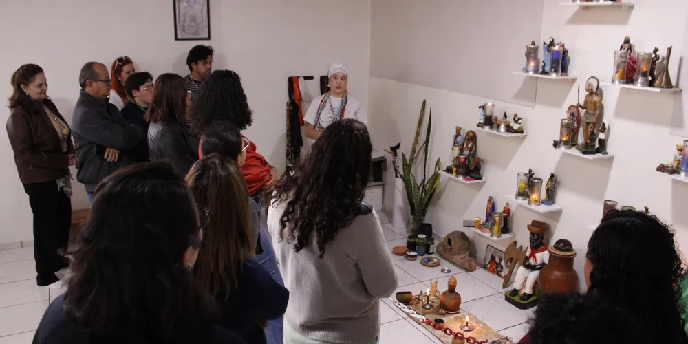 Na tarde desta quarta (21), o grupo percorreu o Terreiro de Umbanda Pai José de Aruanda, a Casa do Divino e a Catedral Sant’Ana