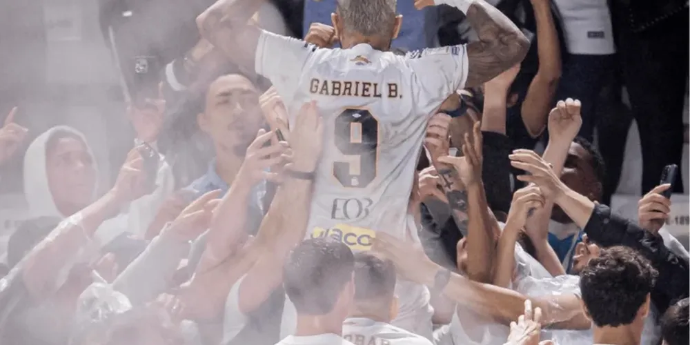 Com o resultado, o Santos ganhou um respiro no certame e chegou na 15ª colocação