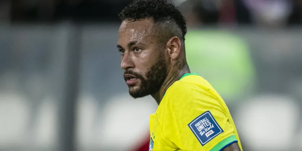 Neymar durante as eliminatórias para a Copa do Mundo 2026, no Estádio Nacional de Lima, em 2023