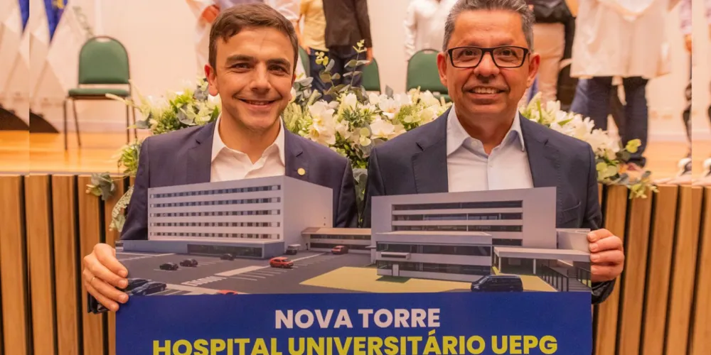 Deputado federal, Aliel Machado, e reitor da UEPG, Miguel Sanches Neto