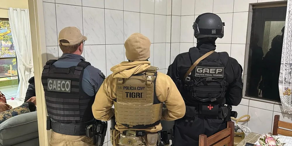A operação apura a atuação de rede de apoio a membros de uma facção criminosa com atuação nacional, estruturada na cidade de Catanduvas