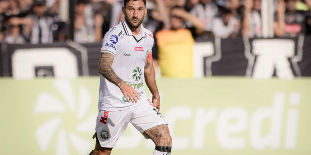 Boschilia será reconhecido pela marca de 100 jogos com a camisa alvinegra