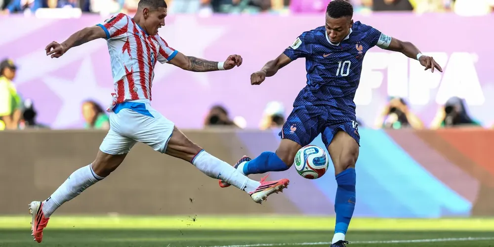 Marcação do Paraguai em cima do Kylian Mbappé, da França, pela Copa do Mundo