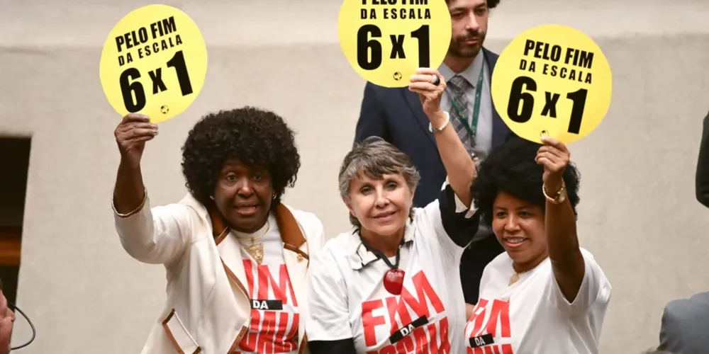O texto segue para a análise do Senado Federal