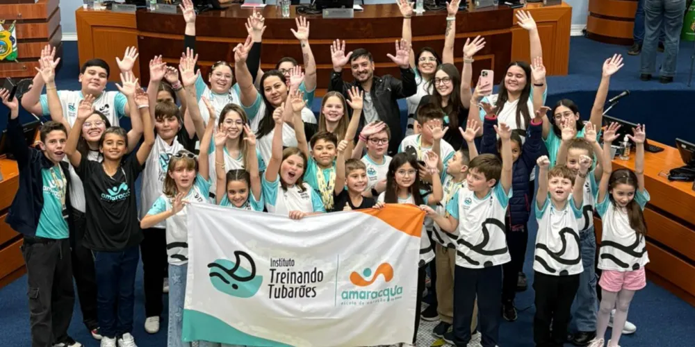 Alunos do projeto foram homenageados