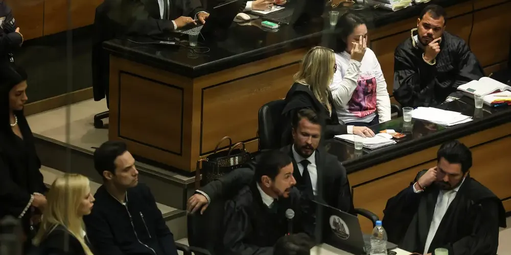 O julgamento do caso Henry, no 2º Tribunal do Júri do Rio de Janeiro, entrou no oitavo dia seguido nesta segunda-feira (1º)