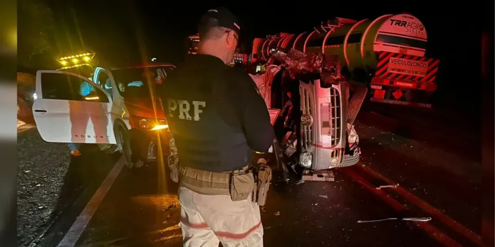 Grave acidente deixou três vítimas na BR-376