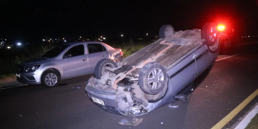 O motorista foi atendido pelos socorristas mas recusou o encaminhamento ao hospital