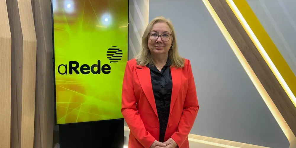Educadora à frente da Secretaria de Educação foi a sexta convidada da série especial com secretários da área nos municípios que integram o Vamos Ler