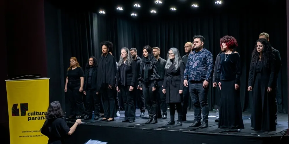Sob a regência de Giulia Leal, o programa propõe um panorama diversificado do canto coral no Brasil
