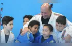Cerimônia de judô celebra inclusão com entrega de faixas a 40 atletas em PG