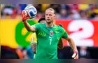 Goleiro sem clube salva a Noruega, defende pênalti e elimina o Brasil