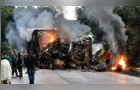 Acidente entre ônibus e carreta deixa ao menos oito mortos em rodovia de Minas Gerais