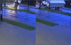 Motorista vê caminhão tombado e ‘escala’ cabine para resgatar caminhoneiro
