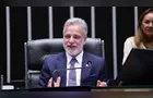 Comissão aprova regras para uso de óculos inteligentes no trânsito