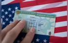 EUA: governo Trump recua de novas regras para obter green card