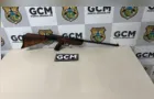 Homem é preso com uso de chicote em violência doméstica e porte de arma ilegal em PG