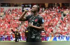 Cena forte na Copa: jogador do Canadá quebra a perna em jogo contra o Catar