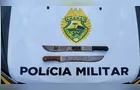 Polícia Militar prende homem por ameaçar companheira com facões