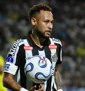 No Campeonato Brasileiro, o time santista ocupa a 15.ª colocação