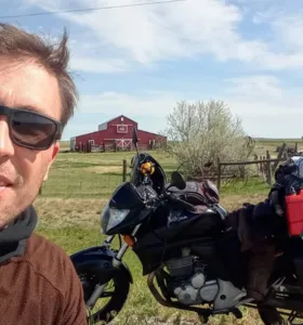 Fred segue avançando em sua expedição de moto rumo ao Alasca