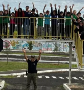Diversão, solidariedade e aprendizado marcaram visita à entidade ponta-grossense