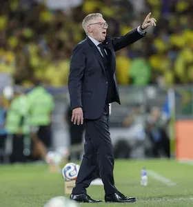 Para Ancelotti, as equipes do primeiro e do segundo tempo tem características diferentes