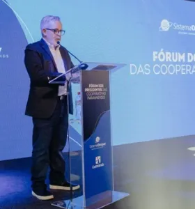 Castro sedia Fórum dos Presidentes das Cooperativas Paranaenses