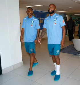 Rayan e Igor Thiago na Granja Comary, na apresentação da Seleção para a Copa do Mundo