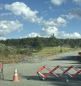 Obra na PR-160, entre Imbaú e Reserva