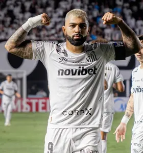 O Santos volta a campo no sábado (30), contra o Vitória, na Vila Belmiro