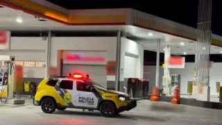 Homem em surto agride clientes em posto de gasolina, passa mal e morre