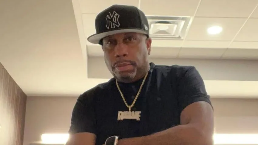 Buster Robs Rapper Morre Rob Base, rapper conhecido pelo hit 'It Takes Two', aos 59 anos ...
