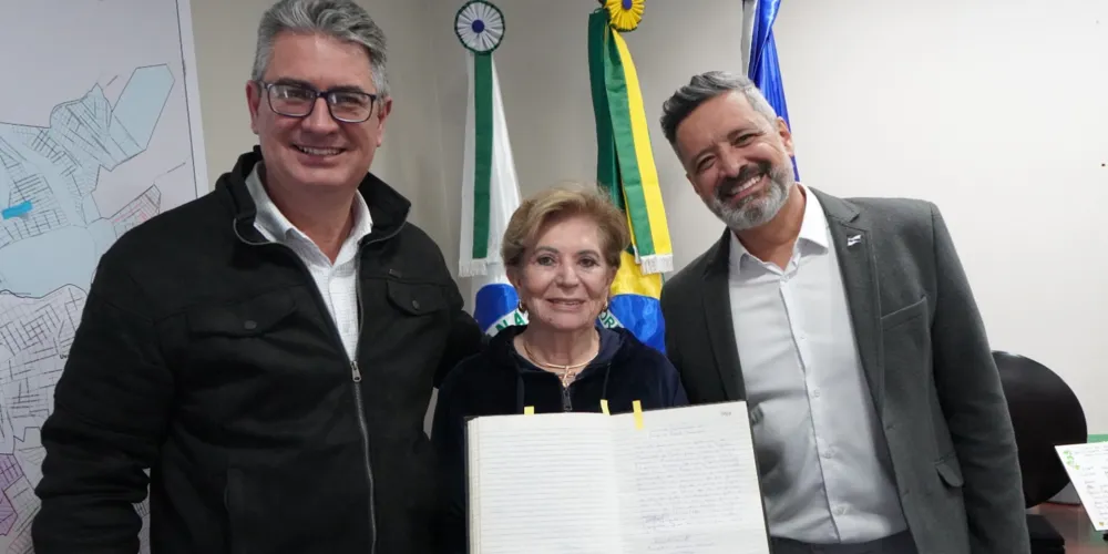 Transmissão de cargo foi formalizada nesta terça