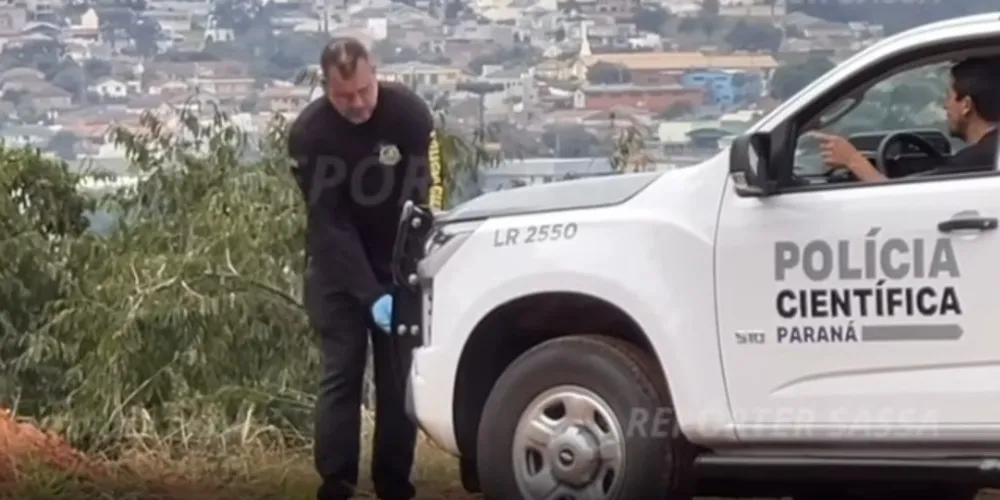 Equipes da Polícia Científica estiveram no local