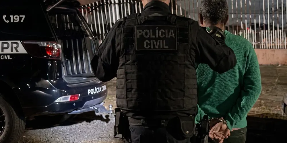 No total, 13 suspeitos foram detidos pelas equipes policiais e encaminhados à carceragem para os procedimentos legais