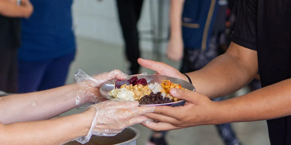 O processo para contratação de refeições e alimentos especiais está na fase de homologação da ata