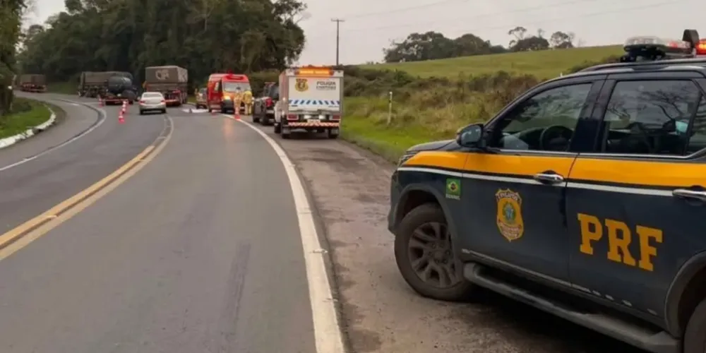 Apesar dos esforços intensos para reanimar a vítima dentro da ambulância, a morte foi confirmada