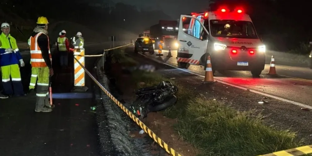 Motociclista que morreu em batida contra carreta não teve nome divulgado