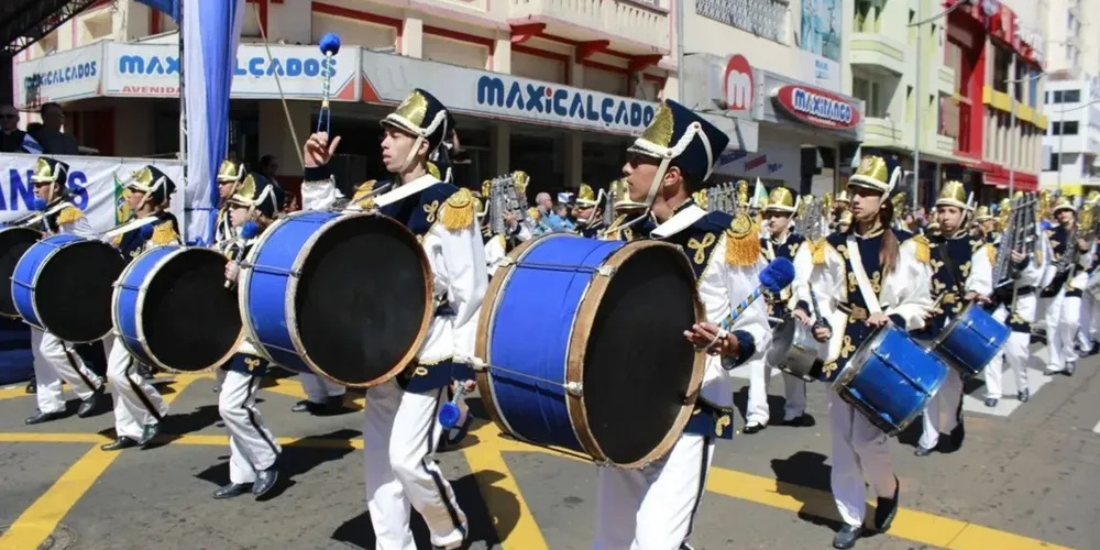 O desfile terá início às 8h30 do dia 15 de setembro