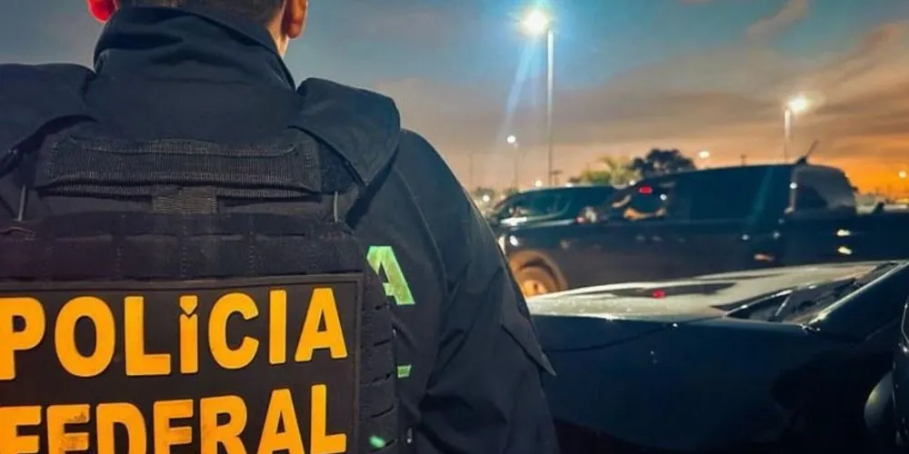 Foram apreendidos diversos equipamentos utilizados pelos investigados