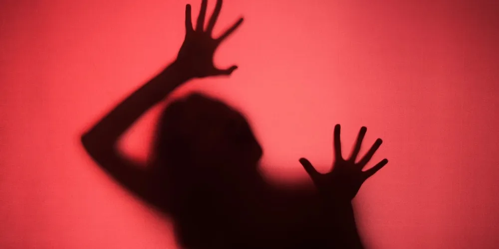 A mulher recebeu orientações sobre a possibilidade de solicitar uma medida protetiva de urgência