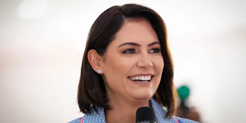 Michelle Bolsonaro estava hospitalizada