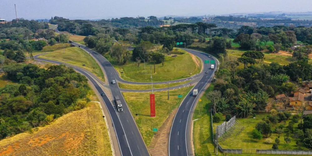 Os autores da ação alegam que o atual projeto da concessionária apresenta riscos de graves prejuízos socioeconômicos, urbanísticos e ambientais irreversíveis