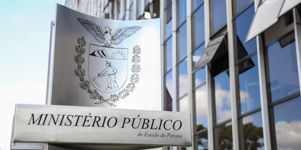 O Ministério Público do Paraná ofereceu a denúncia