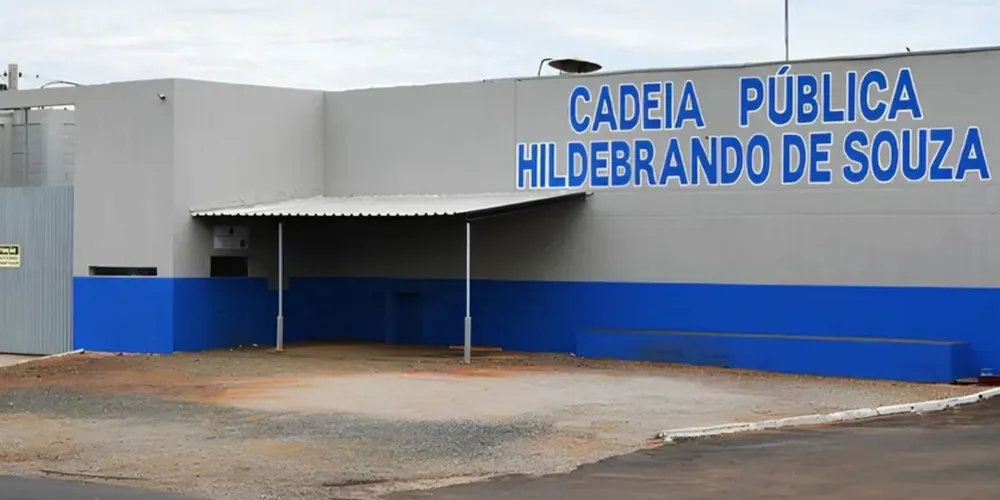 O homem foi encaminhado à Cadeia Pública de Ponta Grossa