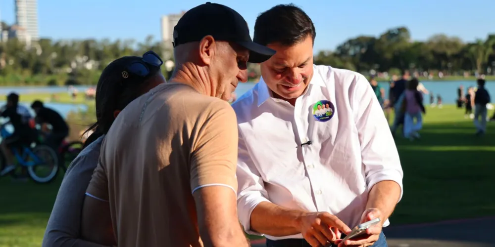 Sandro Alex (à direita), candidato ao Governo do Paraná