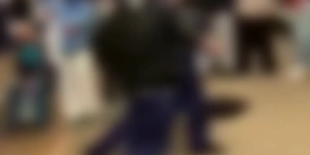 Os dois envolvidos ficaram com os rostos ensanguentados