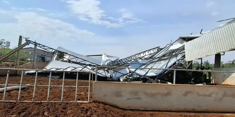 Um levantamento preliminar realizado junto ao setor rural aponta que cerca de 100 produtores de Perobal estão em situação crítica